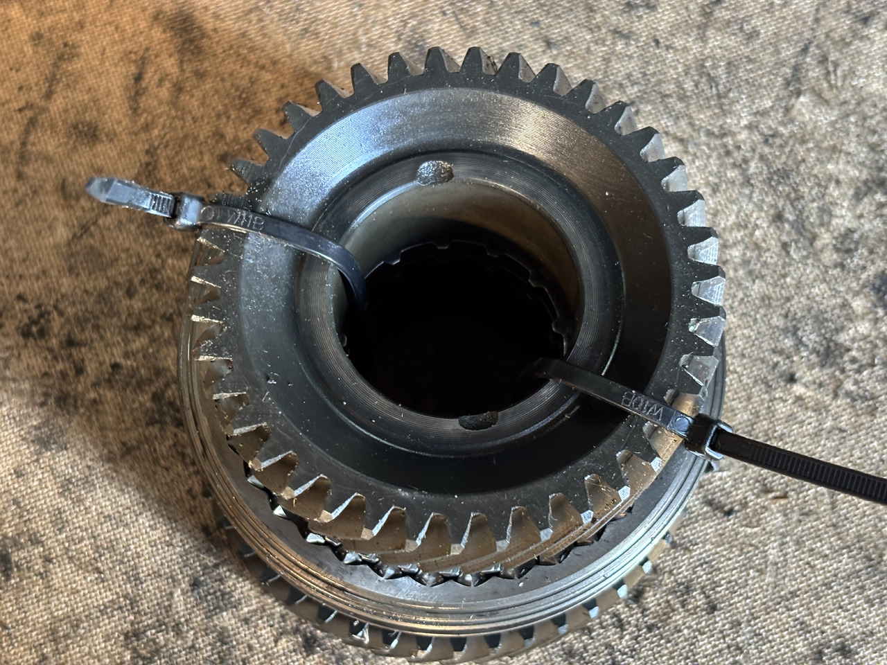 John Deere 6020 6220 6320 6520 6620 Synchronizator Przekładnia Tryb L155894 AL157733 L213035 L213033 - Vaihteisto - Maatalouskoneet: kuva John Deere 6020 6220 6320 6520 6620 Synchronizator Przekładnia Tryb L155894 AL157733 L213035 L213033 - Vaihteisto - Maatalouskoneet John Deere 6020 6220 6320 6520 6620 Synchronizator Przekładnia Tryb L155894 AL157733 L213035 L213033 - Vaihteisto - Maatalouskoneet: kuva John Deere 6020 6220 6320 6520 6620 Synchronizator Przekładnia Tryb L155894 AL157733 L213035 L213033 - Vaihteisto - Maatalouskoneet