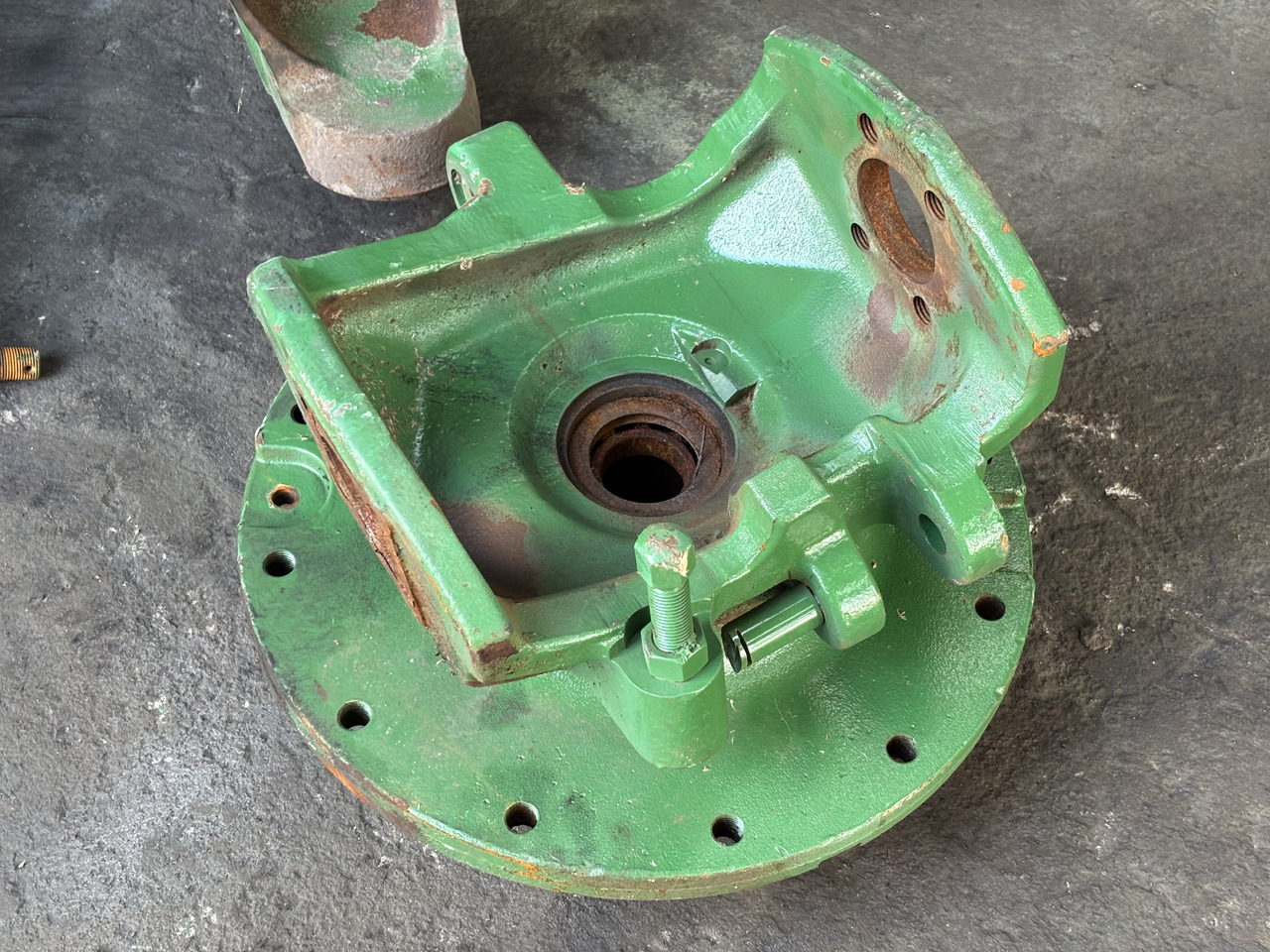 John Deere 7RXXX 7R330 7R 330 Zwrotnica Przegub Piasta R301661 RE592905 R135866 - Olka-akseli - Maatalouskoneet: kuva John Deere 7RXXX 7R330 7R 330 Zwrotnica Przegub Piasta R301661 RE592905 R135866 - Olka-akseli - Maatalouskoneet John Deere 7RXXX 7R330 7R 330 Zwrotnica Przegub Piasta R301661 RE592905 R135866 - Olka-akseli - Maatalouskoneet: kuva John Deere 7RXXX 7R330 7R 330 Zwrotnica Przegub Piasta R301661 RE592905 R135866 - Olka-akseli - Maatalouskoneet