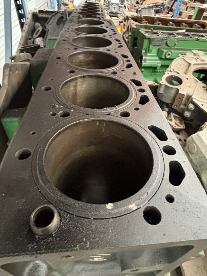 John Deere R522821 R522822 522823 Blok Silnika - Sylinterielementit - Maatalouskoneet: kuva John Deere R522821 R522822 522823 Blok Silnika - Sylinterielementit - Maatalouskoneet John Deere R522821 R522822 522823 Blok Silnika - Sylinterielementit - Maatalouskoneet: kuva John Deere R522821 R522822 522823 Blok Silnika - Sylinterielementit - Maatalouskoneet