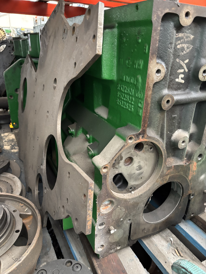 John Deere R522821 R522822 522823 Blok Silnika - Sylinterielementit - Maatalouskoneet: kuva John Deere R522821 R522822 522823 Blok Silnika - Sylinterielementit - Maatalouskoneet John Deere R522821 R522822 522823 Blok Silnika - Sylinterielementit - Maatalouskoneet: kuva John Deere R522821 R522822 522823 Blok Silnika - Sylinterielementit - Maatalouskoneet