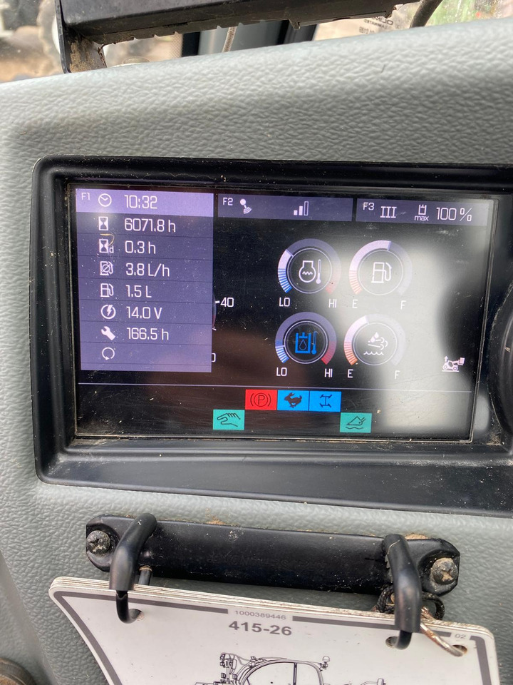 Kramer KT357 - Kurottaja: kuva  Kramer KT357 - Kurottaja Kramer KT357 - Kurottaja: kuva  Kramer KT357 - Kurottaja