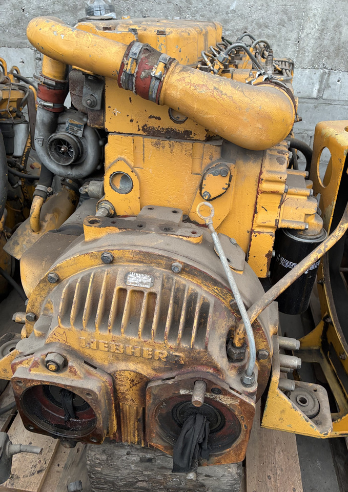 Liebherr D904T D 904 T Silnik Kompletny Blok Koło Zamachowe Wał Korbowy Pokrywa Miska CZĘŚCI - Vauhtipyörä - Maatalouskoneet: kuva Liebherr D904T D 904 T Silnik Kompletny Blok Koło Zamachowe Wał Korbowy Pokrywa Miska CZĘŚCI - Vauhtipyörä - Maatalouskoneet Liebherr D904T D 904 T Silnik Kompletny Blok Koło Zamachowe Wał Korbowy Pokrywa Miska CZĘŚCI - Vauhtipyörä - Maatalouskoneet: kuva Liebherr D904T D 904 T Silnik Kompletny Blok Koło Zamachowe Wał Korbowy Pokrywa Miska CZĘŚCI - Vauhtipyörä - Maatalouskoneet