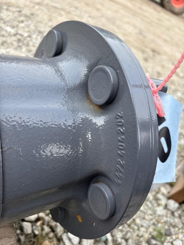 MT-L 3015-II Półoś Przegub Krzyżaki CZĘŚCI - Vetoakseli - Maatalouskoneet: kuva MT-L 3015-II Półoś Przegub Krzyżaki CZĘŚCI - Vetoakseli - Maatalouskoneet MT-L 3015-II Półoś Przegub Krzyżaki CZĘŚCI - Vetoakseli - Maatalouskoneet: kuva MT-L 3015-II Półoś Przegub Krzyżaki CZĘŚCI - Vetoakseli - Maatalouskoneet