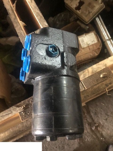 Massey Ferguson Fendt Manitou - Orbitrol Danfoss ospd 60/185 lsr - Ohjauslaite - Maatalouskoneet: kuva Massey Ferguson Fendt Manitou - Orbitrol Danfoss ospd 60/185 lsr - Ohjauslaite - Maatalouskoneet Massey Ferguson Fendt Manitou - Orbitrol Danfoss ospd 60/185 lsr - Ohjauslaite - Maatalouskoneet: kuva Massey Ferguson Fendt Manitou - Orbitrol Danfoss ospd 60/185 lsr - Ohjauslaite - Maatalouskoneet