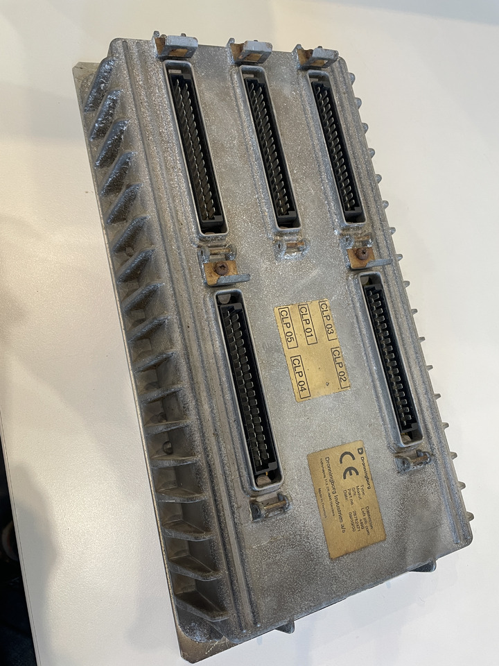 Massey Fergusson Fendt - jednostka centralna komputer sterownik LEWY 28782471 - Ohjainyksikkö - Maatalouskoneet: kuva Massey Fergusson Fendt - jednostka centralna komputer sterownik LEWY 28782471 - Ohjainyksikkö - Maatalouskoneet Massey Fergusson Fendt - jednostka centralna komputer sterownik LEWY 28782471 - Ohjainyksikkö - Maatalouskoneet: kuva Massey Fergusson Fendt - jednostka centralna komputer sterownik LEWY 28782471 - Ohjainyksikkö - Maatalouskoneet