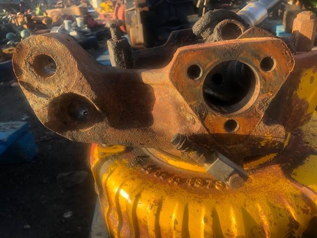 Matbro - Półoś - Vetoakseli - Maatalouskoneet: kuva Matbro - Półoś - Vetoakseli - Maatalouskoneet Matbro - Półoś - Vetoakseli - Maatalouskoneet: kuva Matbro - Półoś - Vetoakseli - Maatalouskoneet