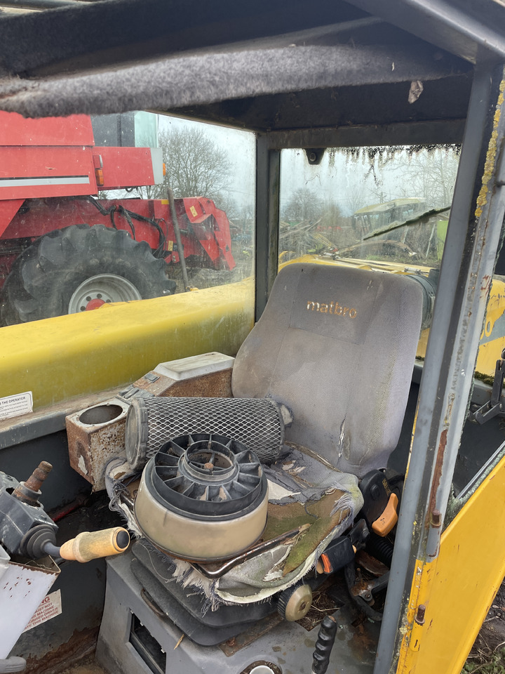 Matbro TS280 - kabina - Ohjaamo - Materiaalinkäsittely: kuva  Matbro TS280 - kabina - Ohjaamo - Materiaalinkäsittely Matbro TS280 - kabina - Ohjaamo - Materiaalinkäsittely: kuva  Matbro TS280 - kabina - Ohjaamo - Materiaalinkäsittely