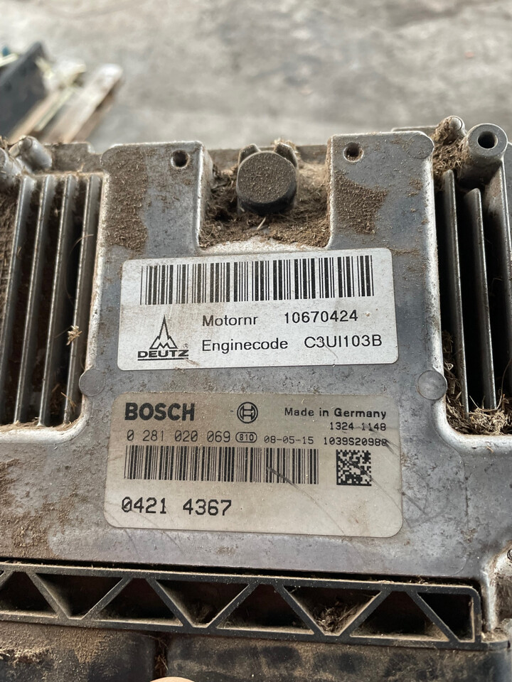 Moduł silnika Deutz fahr Merlo Bosch 0281020069 - Silnika Deutz 2V TCD 2012 L04 - Ohjainyksikkö - Maatalouskoneet: kuva Moduł silnika Deutz fahr Merlo Bosch 0281020069 - Silnika Deutz 2V TCD 2012 L04 - Ohjainyksikkö - Maatalouskoneet Moduł silnika Deutz fahr Merlo Bosch 0281020069 - Silnika Deutz 2V TCD 2012 L04 - Ohjainyksikkö - Maatalouskoneet: kuva Moduł silnika Deutz fahr Merlo Bosch 0281020069 - Silnika Deutz 2V TCD 2012 L04 - Ohjainyksikkö - Maatalouskoneet