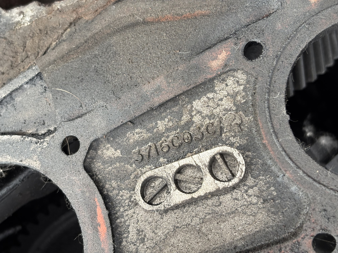 Perkins 1004.4 1004.4T 1006.6 1104C-44 1104D-E44T 3122A05A Koło Zamachowe Pokrywa Obudowa CZĘŚCI - Vauhtipyörä - Maatalouskoneet: kuva Perkins 1004.4 1004.4T 1006.6 1104C-44 1104D-E44T 3122A05A Koło Zamachowe Pokrywa Obudowa CZĘŚCI - Vauhtipyörä - Maatalouskoneet Perkins 1004.4 1004.4T 1006.6 1104C-44 1104D-E44T 3122A05A Koło Zamachowe Pokrywa Obudowa CZĘŚCI - Vauhtipyörä - Maatalouskoneet: kuva Perkins 1004.4 1004.4T 1006.6 1104C-44 1104D-E44T 3122A05A Koło Zamachowe Pokrywa Obudowa CZĘŚCI - Vauhtipyörä - Maatalouskoneet