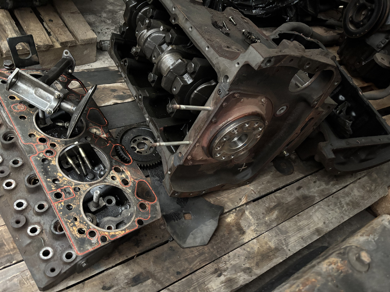 Perkins 1906/2200 Silnik Miska Wał Koło Zamachowe CZĘŚCI - Vauhtipyörä - Maatalouskoneet: kuva Perkins 1906/2200 Silnik Miska Wał Koło Zamachowe CZĘŚCI - Vauhtipyörä - Maatalouskoneet Perkins 1906/2200 Silnik Miska Wał Koło Zamachowe CZĘŚCI - Vauhtipyörä - Maatalouskoneet: kuva Perkins 1906/2200 Silnik Miska Wał Koło Zamachowe CZĘŚCI - Vauhtipyörä - Maatalouskoneet