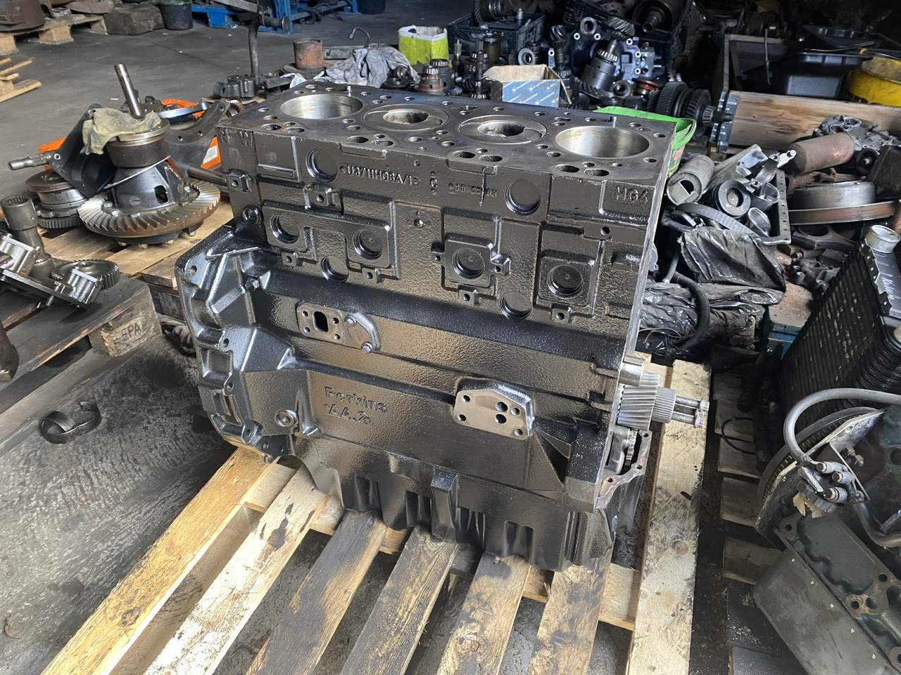 Perkins AR 1004.4 - silnik shortblock dół ZZ50299 U3711H08A/1 - Moottori ja osat: kuva Perkins AR 1004.4 - silnik shortblock dół ZZ50299 U3711H08A/1 - Moottori ja osat Perkins AR 1004.4 - silnik shortblock dół ZZ50299 U3711H08A/1 - Moottori ja osat: kuva Perkins AR 1004.4 - silnik shortblock dół ZZ50299 U3711H08A/1 - Moottori ja osat