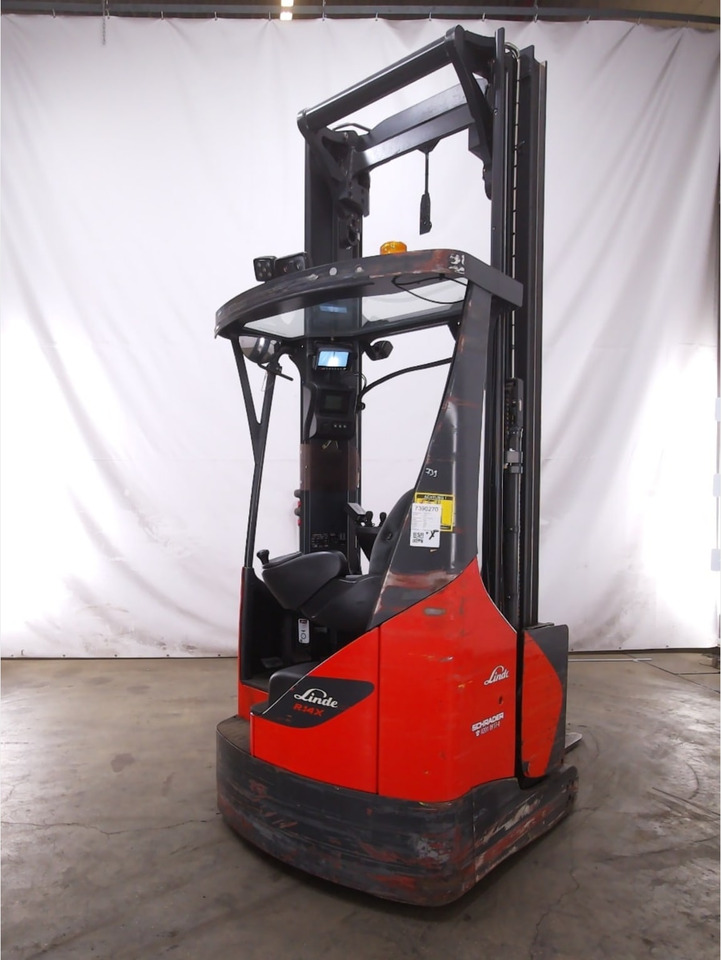 Linde R14X-03 - Työntömastotrukki: kuva Linde R14X-03 - Työntömastotrukki Linde R14X-03 - Työntömastotrukki: kuva Linde R14X-03 - Työntömastotrukki