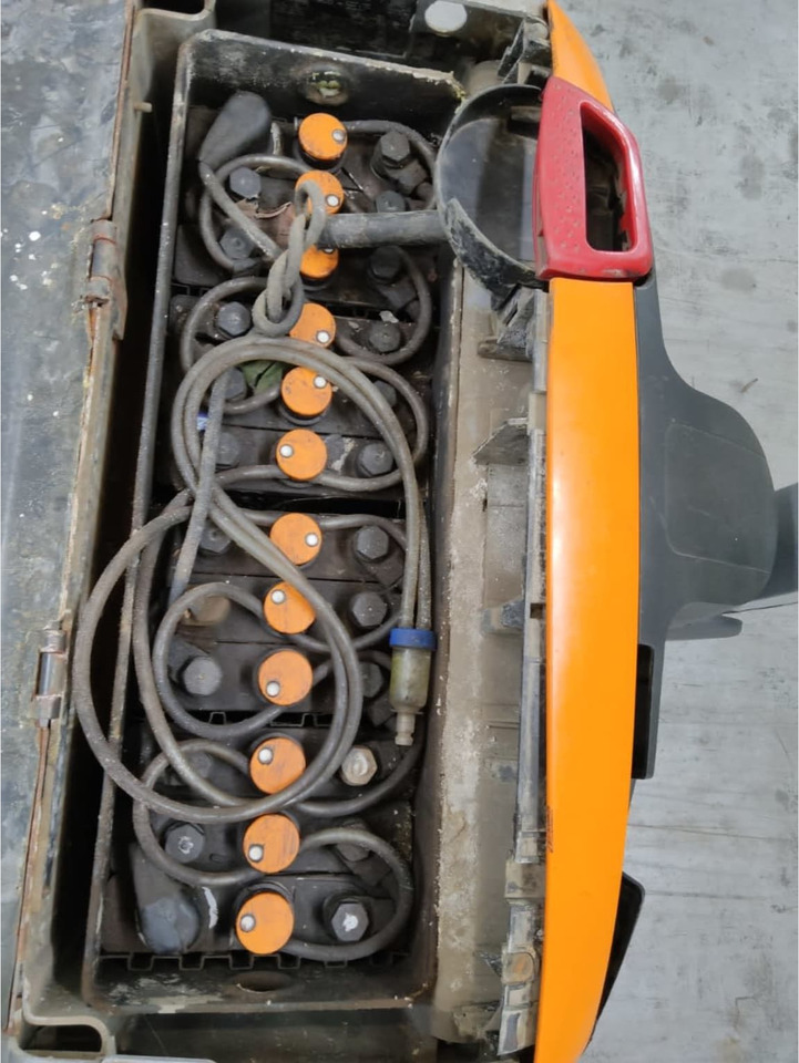 STILL EXU18 - Haarukkavaunu: kuva STILL EXU18 - Haarukkavaunu STILL EXU18 - Haarukkavaunu: kuva STILL EXU18 - Haarukkavaunu