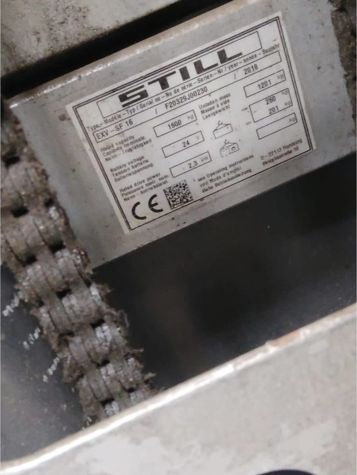 STILL EXV16 - Pinoamistrukki: kuva STILL EXV16 - Pinoamistrukki STILL EXV16 - Pinoamistrukki: kuva STILL EXV16 - Pinoamistrukki