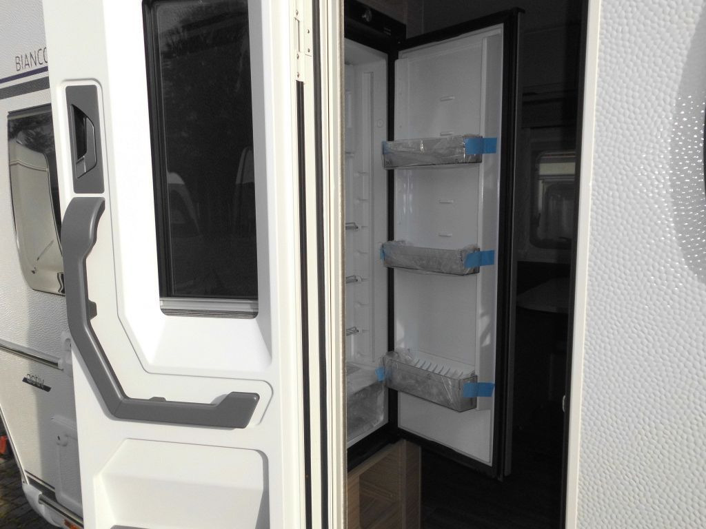 Fendt Bianco Activ 515 SGD 2026 inkl. Extras - Asuntovaunu: kuva Fendt Bianco Activ 515 SGD 2026 inkl. Extras - Asuntovaunu Fendt Bianco Activ 515 SGD 2026 inkl. Extras - Asuntovaunu: kuva Fendt Bianco Activ 515 SGD 2026 inkl. Extras - Asuntovaunu