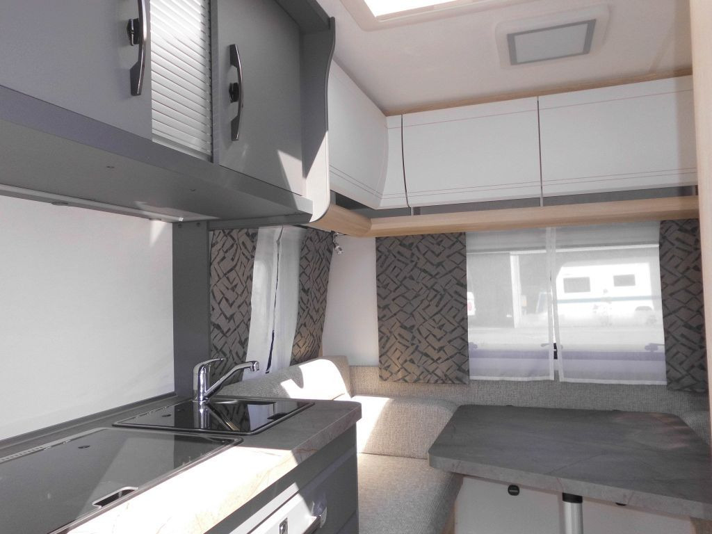 Hobby De Luxe 400 SFe 2025 1500kg. Hobby De Luxe 400 SFe Lagerabverkauf! - Asuntovaunu: kuva Hobby De Luxe 400 SFe 2025 1500kg. Hobby De Luxe 400 SFe Lagerabverkauf! - Asuntovaunu Hobby De Luxe 400 SFe 2025 1500kg. Hobby De Luxe 400 SFe Lagerabverkauf! - Asuntovaunu: kuva Hobby De Luxe 400 SFe 2025 1500kg. Hobby De Luxe 400 SFe Lagerabverkauf! - Asuntovaunu