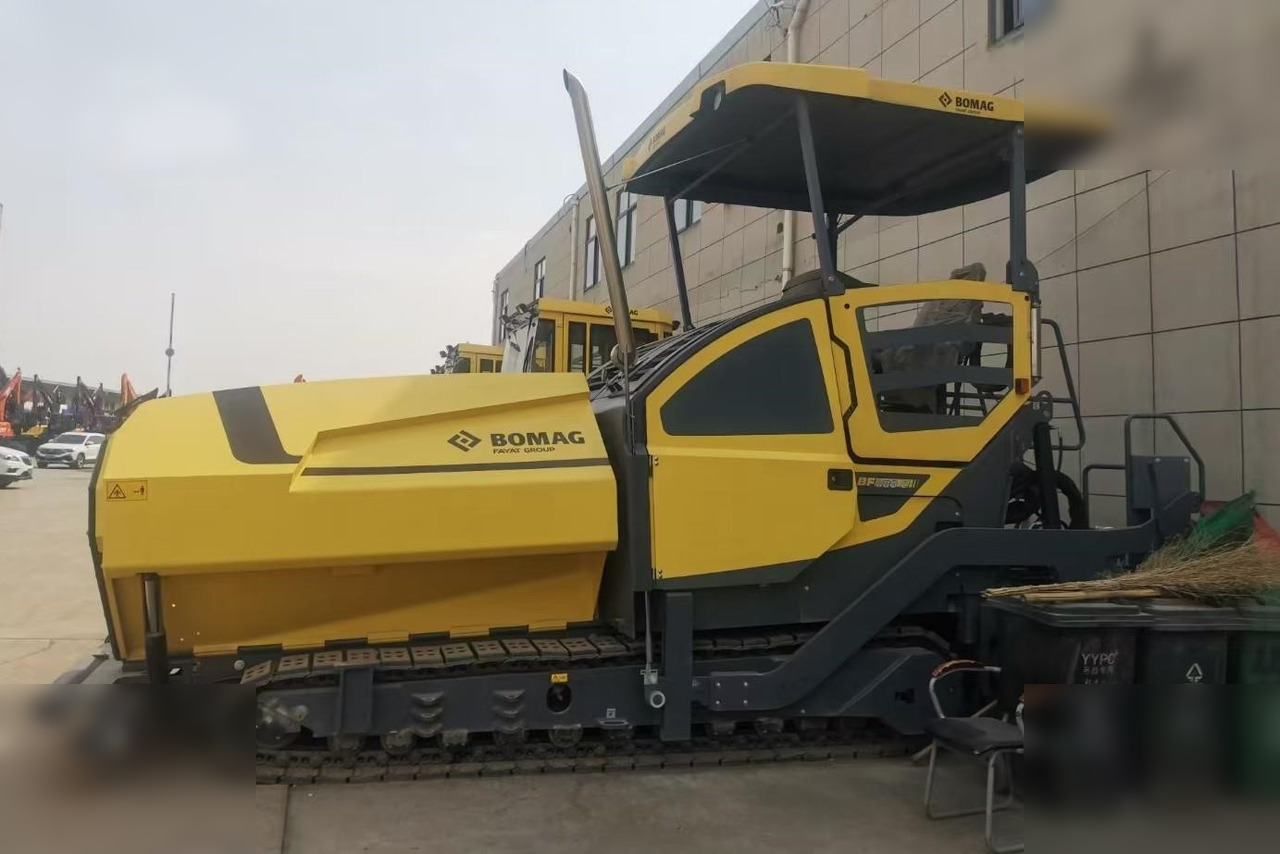 2021 BOMAG BF880C - Asfalttilevittimet: kuva 2021 BOMAG BF880C - Asfalttilevittimet 2021 BOMAG BF880C - Asfalttilevittimet: kuva 2021 BOMAG BF880C - Asfalttilevittimet
