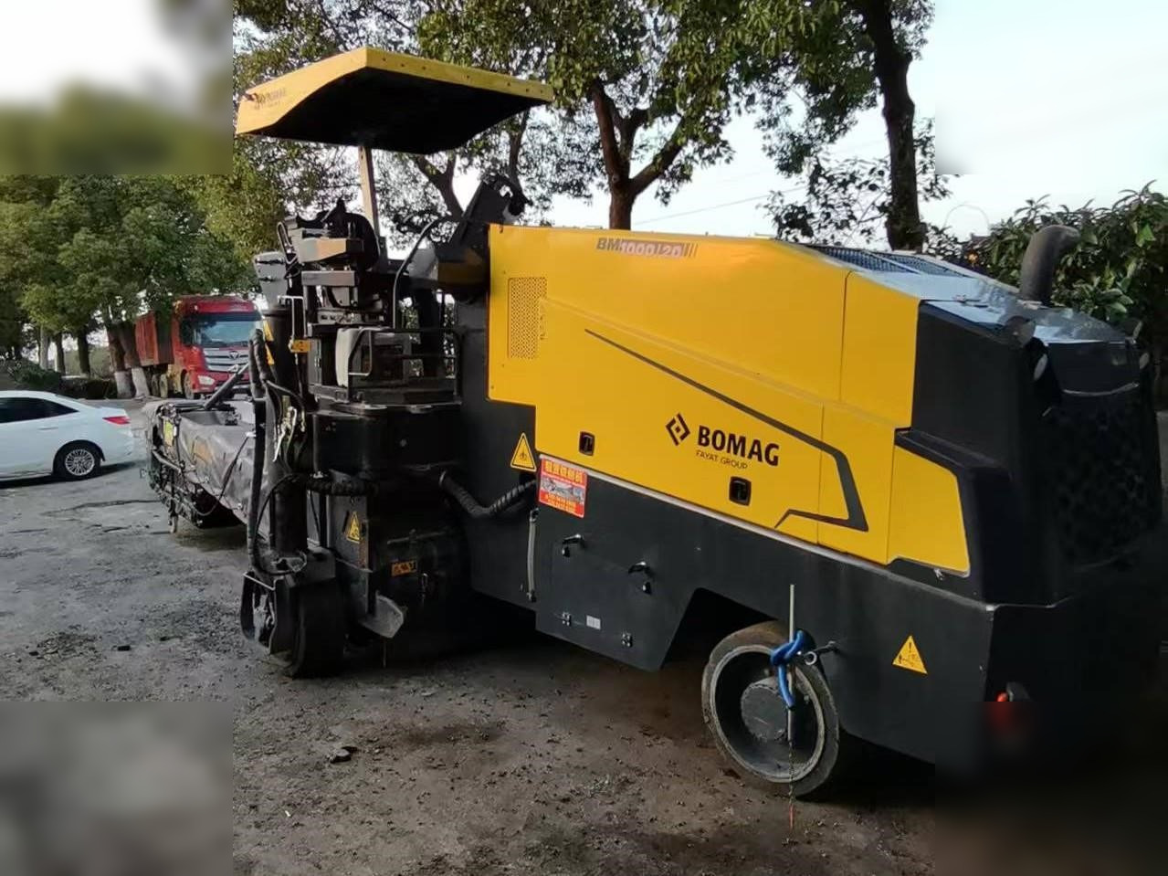 2021 BOMAG BM1000/20 - Asfalttijyrsimen: kuva 2021 BOMAG BM1000/20 - Asfalttijyrsimen 2021 BOMAG BM1000/20 - Asfalttijyrsimen: kuva 2021 BOMAG BM1000/20 - Asfalttijyrsimen