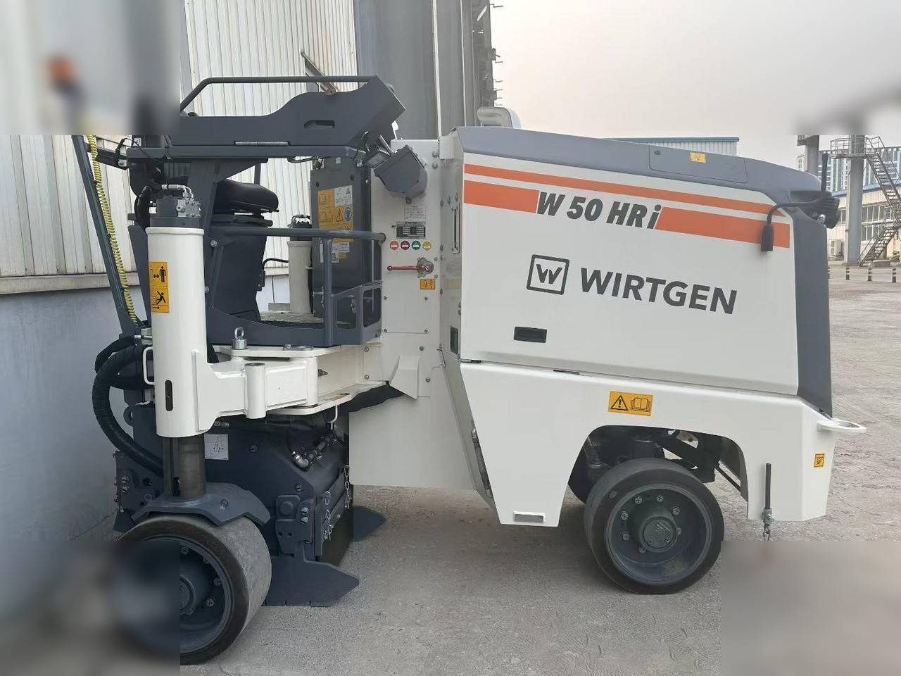 2023 WIRTGEN W50HRI - Asfalttijyrsimen: kuva 2023 WIRTGEN W50HRI - Asfalttijyrsimen 2023 WIRTGEN W50HRI - Asfalttijyrsimen: kuva 2023 WIRTGEN W50HRI - Asfalttijyrsimen