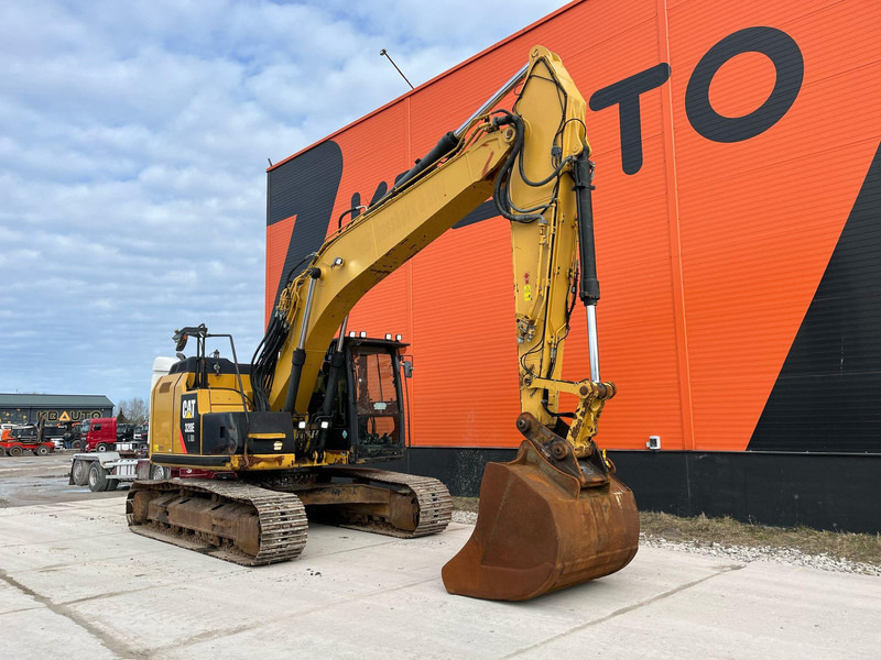 Caterpillar 320 E AC / CENTRAL LUBRICATION - Telakaivukone: kuva Caterpillar 320 E AC / CENTRAL LUBRICATION - Telakaivukone Caterpillar 320 E AC / CENTRAL LUBRICATION - Telakaivukone: kuva Caterpillar 320 E AC / CENTRAL LUBRICATION - Telakaivukone