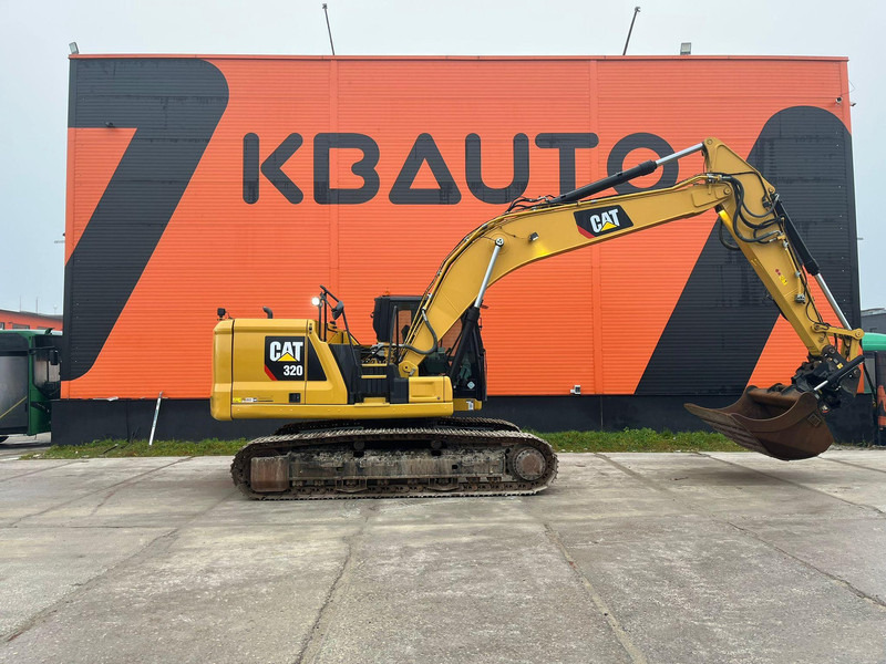 Caterpillar 320 ROTOTILT / CENTRAL LUBRICATION / AC / 2 BUCKETS - Telakaivukone: kuva Caterpillar 320 ROTOTILT / CENTRAL LUBRICATION / AC / 2 BUCKETS - Telakaivukone Caterpillar 320 ROTOTILT / CENTRAL LUBRICATION / AC / 2 BUCKETS - Telakaivukone: kuva Caterpillar 320 ROTOTILT / CENTRAL LUBRICATION / AC / 2 BUCKETS - Telakaivukone