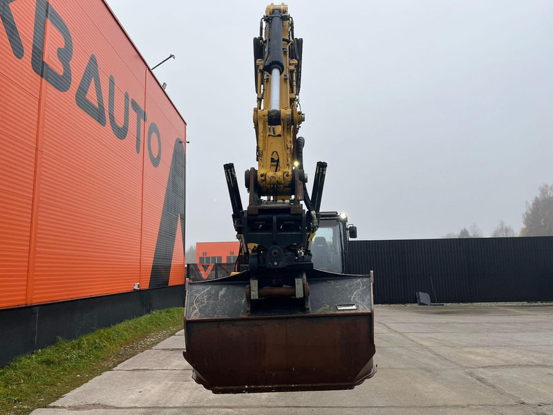Caterpillar 320 ROTOTILT / CENTRAL LUBRICATION / AC / 2 BUCKETS - Telakaivukone: kuva Caterpillar 320 ROTOTILT / CENTRAL LUBRICATION / AC / 2 BUCKETS - Telakaivukone Caterpillar 320 ROTOTILT / CENTRAL LUBRICATION / AC / 2 BUCKETS - Telakaivukone: kuva Caterpillar 320 ROTOTILT / CENTRAL LUBRICATION / AC / 2 BUCKETS - Telakaivukone