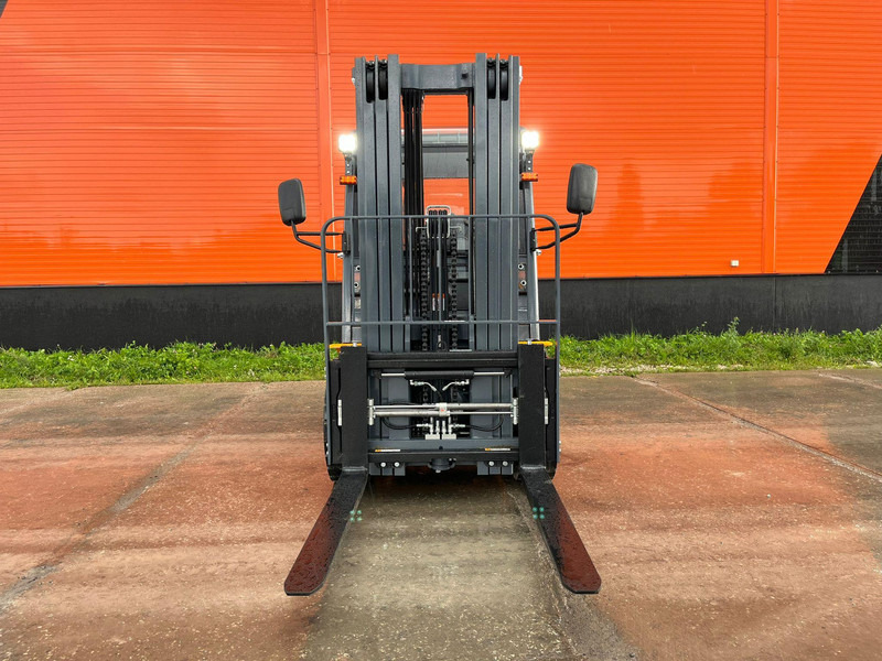 Jac CPCD 35 J NEW ! / RATED CAPACITY 3500 kg / LIFTING HEIGHT 4800 mm - Dieseltrukki: kuva Jac CPCD 35 J NEW ! / RATED CAPACITY 3500 kg / LIFTING HEIGHT 4800 mm - Dieseltrukki Jac CPCD 35 J NEW ! / RATED CAPACITY 3500 kg / LIFTING HEIGHT 4800 mm - Dieseltrukki: kuva Jac CPCD 35 J NEW ! / RATED CAPACITY 3500 kg / LIFTING HEIGHT 4800 mm - Dieseltrukki