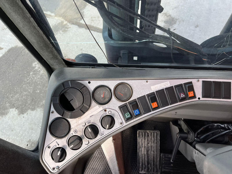 Leasing Kalmar DCD 55-6 H Rated capacity: 5500 kg / Lifting height: 3500 mm Kalmar DCD 55-6 H Rated capacity: 5500 kg / Lifting height: 3500 mm: kuva Leasing Kalmar DCD 55-6 H Rated capacity: 5500 kg / Lifting height: 3500 mm Kalmar DCD 55-6 H Rated capacity: 5500 kg / Lifting height: 3500 mm