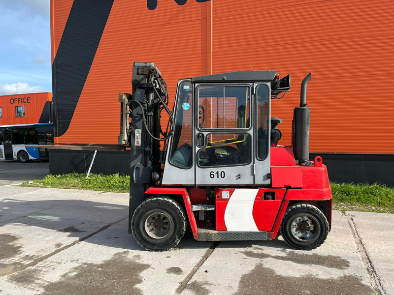 Leasing Kalmar DCD 55-6 H Rated capacity: 5500 kg / Lifting height: 3500 mm Kalmar DCD 55-6 H Rated capacity: 5500 kg / Lifting height: 3500 mm: kuva Leasing Kalmar DCD 55-6 H Rated capacity: 5500 kg / Lifting height: 3500 mm Kalmar DCD 55-6 H Rated capacity: 5500 kg / Lifting height: 3500 mm