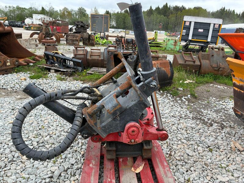ROTOTILT R8 S70 - Lisälaitteet - Rakennuskoneet: kuva ROTOTILT R8 S70 - Lisälaitteet - Rakennuskoneet ROTOTILT R8 S70 - Lisälaitteet - Rakennuskoneet: kuva ROTOTILT R8 S70 - Lisälaitteet - Rakennuskoneet