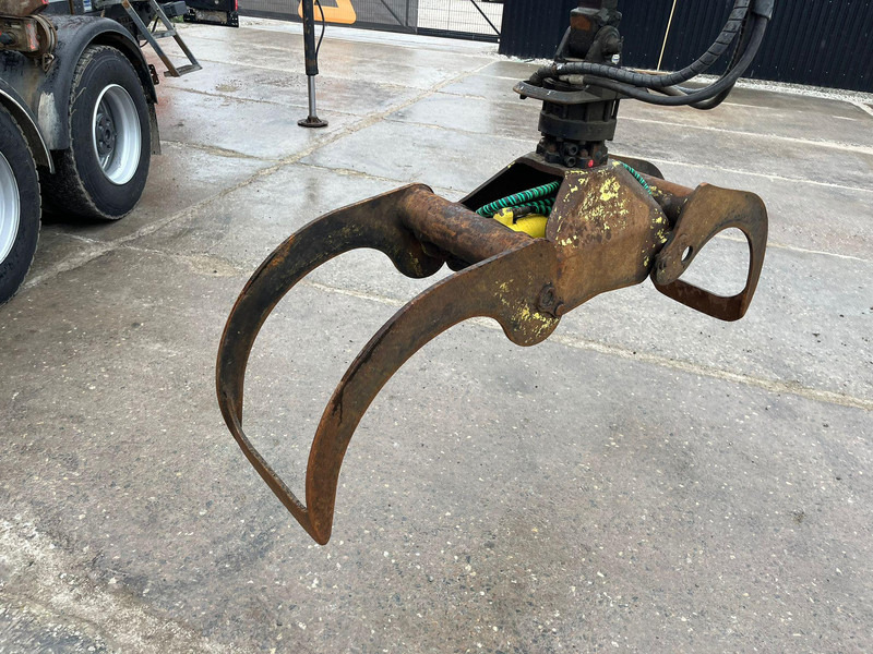 Loglift F108S79 - Kappaletavaranosturi - Kuorma-auto: kuva Loglift F108S79 - Kappaletavaranosturi - Kuorma-auto Loglift F108S79 - Kappaletavaranosturi - Kuorma-auto: kuva Loglift F108S79 - Kappaletavaranosturi - Kuorma-auto