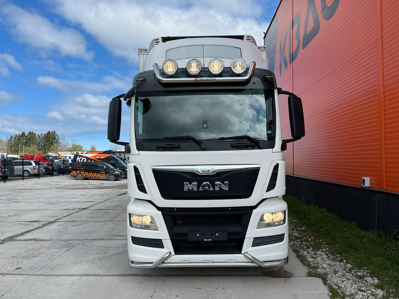 MAN TGS 18.320 4x2 LUMIKKO 90D / BOX L=8695 mm - Refrigeraattori kuorma-auto: kuva MAN TGS 18.320 4x2 LUMIKKO 90D / BOX L=8695 mm - Refrigeraattori kuorma-auto MAN TGS 18.320 4x2 LUMIKKO 90D / BOX L=8695 mm - Refrigeraattori kuorma-auto: kuva MAN TGS 18.320 4x2 LUMIKKO 90D / BOX L=8695 mm - Refrigeraattori kuorma-auto