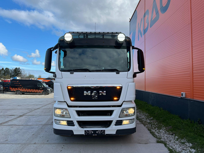 MAN TGS 35.480 8x4H-6 PLATFORM L=9455 mm / WINCH - Kuljetin kuorma-auto: kuva MAN TGS 35.480 8x4H-6 PLATFORM L=9455 mm / WINCH - Kuljetin kuorma-auto MAN TGS 35.480 8x4H-6 PLATFORM L=9455 mm / WINCH - Kuljetin kuorma-auto: kuva MAN TGS 35.480 8x4H-6 PLATFORM L=9455 mm / WINCH - Kuljetin kuorma-auto