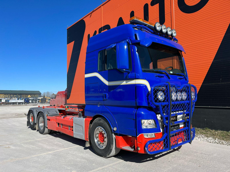 MAN TGX 26.480 6x2*4 JOAB L 20 ton / L=5200 mm / H=1570 mm - Koukkulava kuorma-auto: kuva MAN TGX 26.480 6x2*4 JOAB L 20 ton / L=5200 mm / H=1570 mm - Koukkulava kuorma-auto MAN TGX 26.480 6x2*4 JOAB L 20 ton / L=5200 mm / H=1570 mm - Koukkulava kuorma-auto: kuva MAN TGX 26.480 6x2*4 JOAB L 20 ton / L=5200 mm / H=1570 mm - Koukkulava kuorma-auto