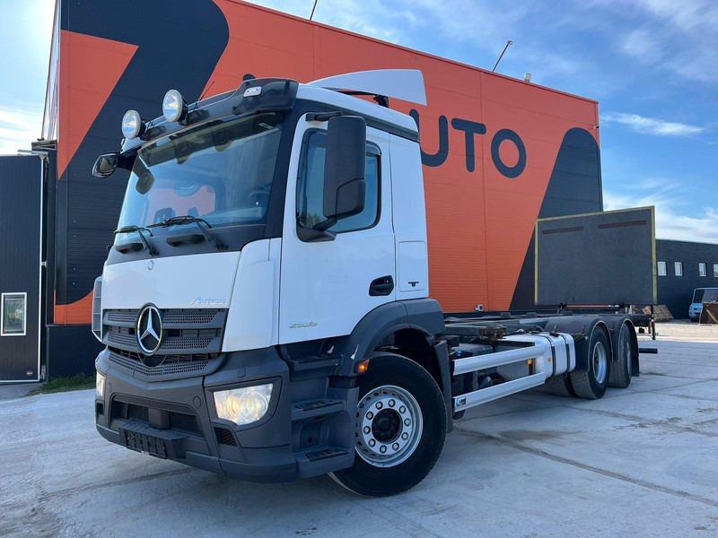 Mercedes-Benz Antos 2535 6x2*4 FOR SALE AS CHASSIS L=7788 mm - Kuorma-auto alusta: kuva Mercedes-Benz Antos 2535 6x2*4 FOR SALE AS CHASSIS L=7788 mm - Kuorma-auto alusta Mercedes-Benz Antos 2535 6x2*4 FOR SALE AS CHASSIS L=7788 mm - Kuorma-auto alusta: kuva Mercedes-Benz Antos 2535 6x2*4 FOR SALE AS CHASSIS L=7788 mm - Kuorma-auto alusta