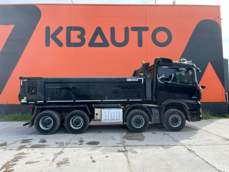 Mercedes-Benz Arocs 3253 8x4 RETARDER / SNOW PLOW EQUIPMENT - Kippiauto kuorma-auto: kuva Mercedes-Benz Arocs 3253 8x4 RETARDER / SNOW PLOW EQUIPMENT - Kippiauto kuorma-auto Mercedes-Benz Arocs 3253 8x4 RETARDER / SNOW PLOW EQUIPMENT - Kippiauto kuorma-auto: kuva Mercedes-Benz Arocs 3253 8x4 RETARDER / SNOW PLOW EQUIPMENT - Kippiauto kuorma-auto