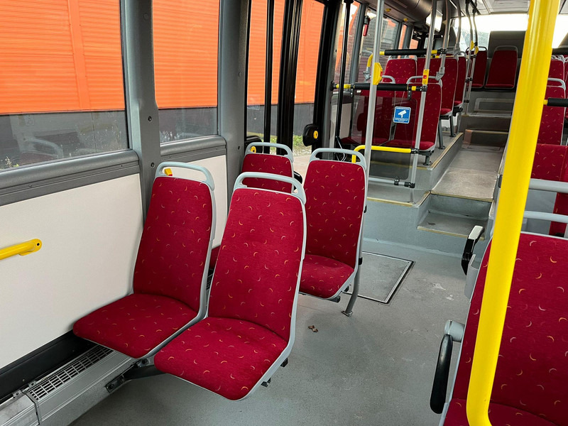 Linja-auto Scania CK 320 UB4x2 LB OmniLink II 2+2+1 DOORS / EURO EEV / 32 SEATS + 34 STANDING / AC / AUXILIARY HEATING / FOGMAKER / 20 units avail: kuva Linja-auto Scania CK 320 UB4x2 LB OmniLink II 2+2+1 DOORS / EURO EEV / 32 SEATS + 34 STANDING / AC / AUXILIARY HEATING / FOGMAKER / 20 units avail
