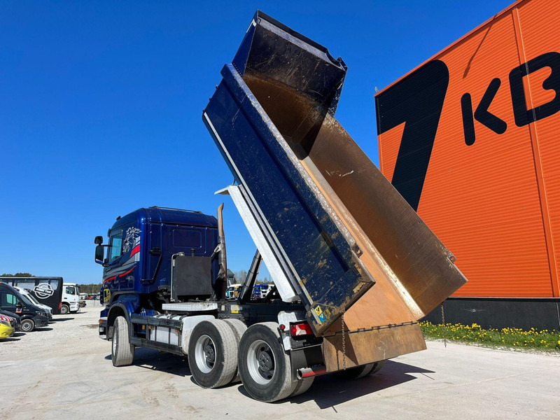 Kippiauto kuorma-auto Scania R 560 6x4 RETARDER / FULL STEEL / BOX L=4595 mm: kuva Kippiauto kuorma-auto Scania R 560 6x4 RETARDER / FULL STEEL / BOX L=4595 mm