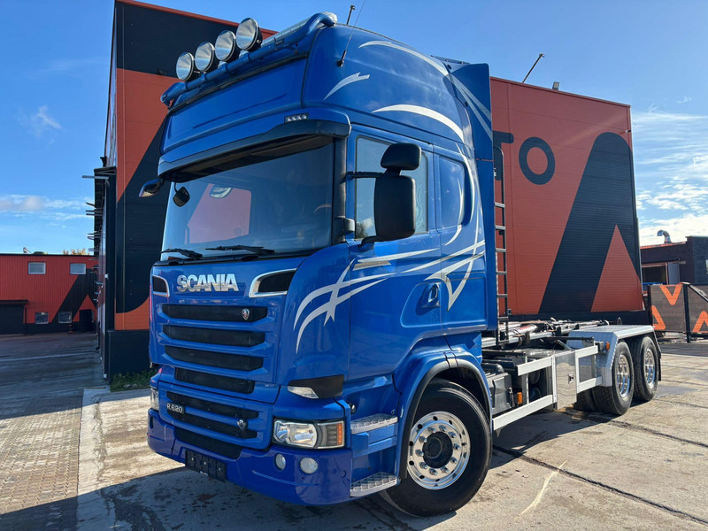Scania R 620 6x4 MULTILIFT 20 ton / L=5400 mm / RETARDER - Koukkulava kuorma-auto: kuva Scania R 620 6x4 MULTILIFT 20 ton / L=5400 mm / RETARDER - Koukkulava kuorma-auto Scania R 620 6x4 MULTILIFT 20 ton / L=5400 mm / RETARDER - Koukkulava kuorma-auto: kuva Scania R 620 6x4 MULTILIFT 20 ton / L=5400 mm / RETARDER - Koukkulava kuorma-auto