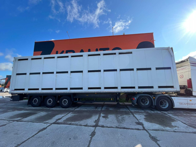 Schmitz Cargobull NKS SCB S3B BOX L=13682 mm - Eläinten kuljetus puoliperävaunu: kuva Schmitz Cargobull NKS SCB S3B BOX L=13682 mm - Eläinten kuljetus puoliperävaunu Schmitz Cargobull NKS SCB S3B BOX L=13682 mm - Eläinten kuljetus puoliperävaunu: kuva Schmitz Cargobull NKS SCB S3B BOX L=13682 mm - Eläinten kuljetus puoliperävaunu