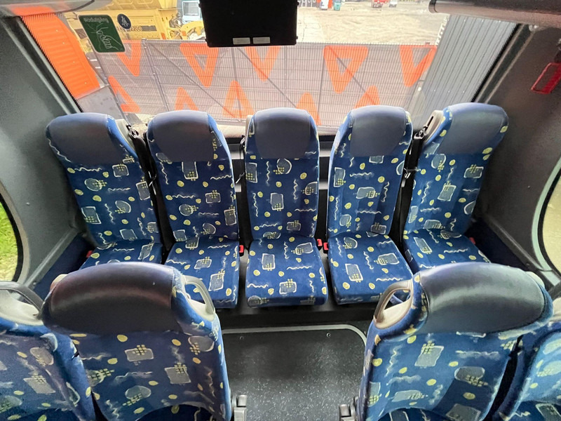 Esikaupunkien linja Setra S 417 UL 6x2*4 57 SEATS / AC / AUXILIARY HEATER / WHEELCHAIR LIFT: kuva Esikaupunkien linja Setra S 417 UL 6x2*4 57 SEATS / AC / AUXILIARY HEATER / WHEELCHAIR LIFT