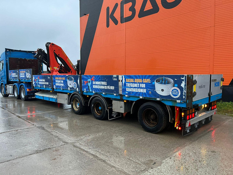 Tyllis Jumbo 3JPA PALFINGER PK23500 / PLATFORM L=9069 mm + 4419 mm - Lavapuoliperävaunu: kuva Tyllis Jumbo 3JPA PALFINGER PK23500 / PLATFORM L=9069 mm + 4419 mm - Lavapuoliperävaunu Tyllis Jumbo 3JPA PALFINGER PK23500 / PLATFORM L=9069 mm + 4419 mm - Lavapuoliperävaunu: kuva Tyllis Jumbo 3JPA PALFINGER PK23500 / PLATFORM L=9069 mm + 4419 mm - Lavapuoliperävaunu