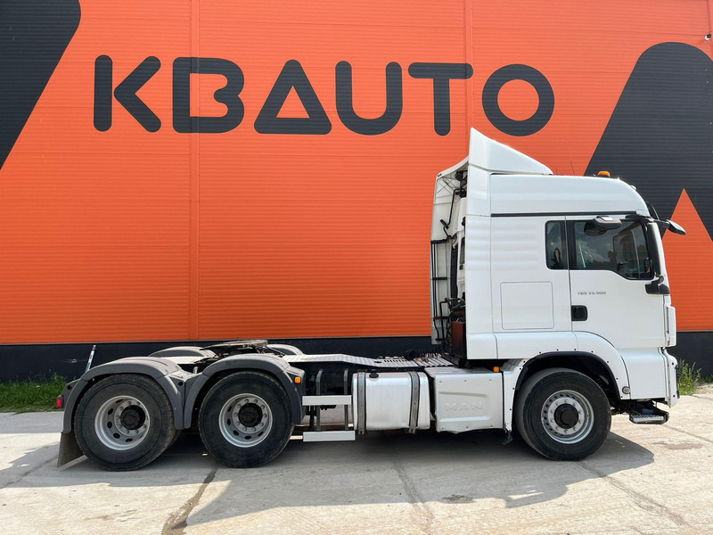 MAN TGS 33.500 6x6 HYDRAULICS - Vetopöytäauto: kuva MAN TGS 33.500 6x6 HYDRAULICS - Vetopöytäauto MAN TGS 33.500 6x6 HYDRAULICS - Vetopöytäauto: kuva MAN TGS 33.500 6x6 HYDRAULICS - Vetopöytäauto