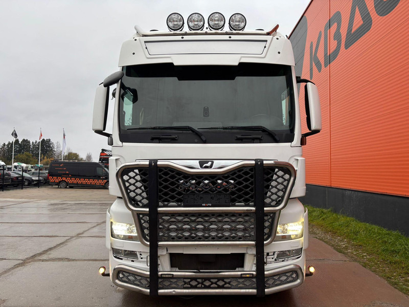 MAN TGX 28.500 6x2 XXL CAB / INTARDER / DOUBLE BOGIE - Vetopöytäauto: kuva MAN TGX 28.500 6x2 XXL CAB / INTARDER / DOUBLE BOGIE - Vetopöytäauto MAN TGX 28.500 6x2 XXL CAB / INTARDER / DOUBLE BOGIE - Vetopöytäauto: kuva MAN TGX 28.500 6x2 XXL CAB / INTARDER / DOUBLE BOGIE - Vetopöytäauto