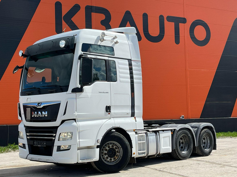 MAN TGX 28.500 6x2 XXL / HYDRAULICS / INTARDER / DOUBLE BOGIE - Vetopöytäauto: kuva MAN TGX 28.500 6x2 XXL / HYDRAULICS / INTARDER / DOUBLE BOGIE - Vetopöytäauto MAN TGX 28.500 6x2 XXL / HYDRAULICS / INTARDER / DOUBLE BOGIE - Vetopöytäauto: kuva MAN TGX 28.500 6x2 XXL / HYDRAULICS / INTARDER / DOUBLE BOGIE - Vetopöytäauto