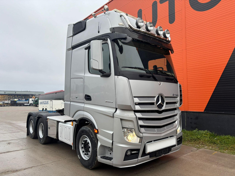 Mercedes-Benz Actros 2663 6x4 GIGASPACE / RETARDER / PTO - Vetopöytäauto: kuva Mercedes-Benz Actros 2663 6x4 GIGASPACE / RETARDER / PTO - Vetopöytäauto Mercedes-Benz Actros 2663 6x4 GIGASPACE / RETARDER / PTO - Vetopöytäauto: kuva Mercedes-Benz Actros 2663 6x4 GIGASPACE / RETARDER / PTO - Vetopöytäauto