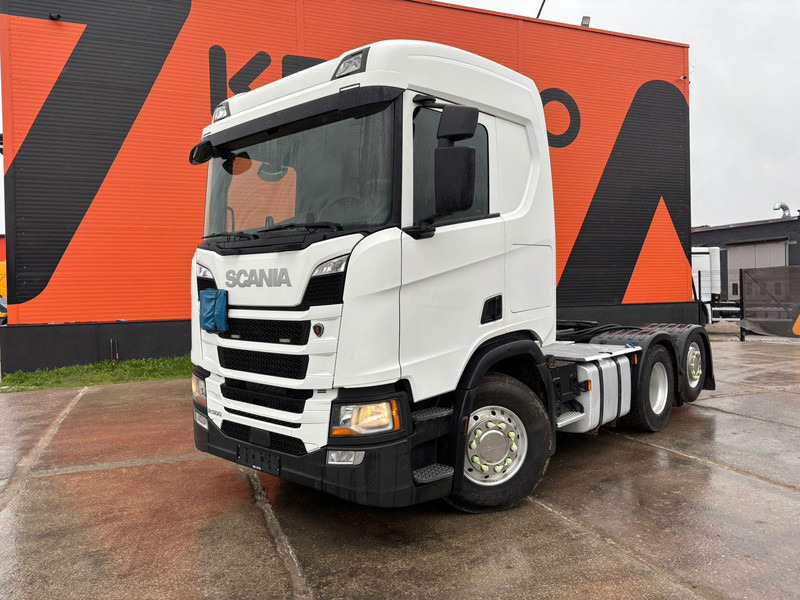 Scania R 500 6x2 ADR / HYDRAULICS / RETARDER - Vetopöytäauto: kuva Scania R 500 6x2 ADR / HYDRAULICS / RETARDER - Vetopöytäauto Scania R 500 6x2 ADR / HYDRAULICS / RETARDER - Vetopöytäauto: kuva Scania R 500 6x2 ADR / HYDRAULICS / RETARDER - Vetopöytäauto