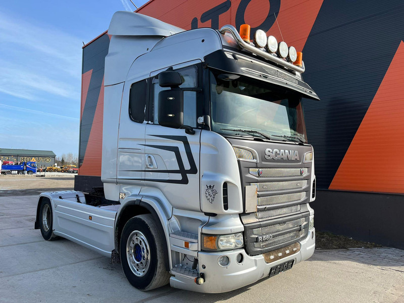 Scania R 560 4x2 CUSTOM INTERIOR - Vetopöytäauto: kuva Scania R 560 4x2 CUSTOM INTERIOR - Vetopöytäauto Scania R 560 4x2 CUSTOM INTERIOR - Vetopöytäauto: kuva Scania R 560 4x2 CUSTOM INTERIOR - Vetopöytäauto