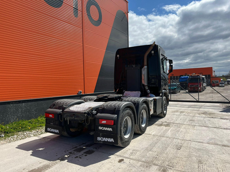 Scania R 650 6x4 HYDRAULICS / RETARDER - Vetopöytäauto: kuva Scania R 650 6x4 HYDRAULICS / RETARDER - Vetopöytäauto Scania R 650 6x4 HYDRAULICS / RETARDER - Vetopöytäauto: kuva Scania R 650 6x4 HYDRAULICS / RETARDER - Vetopöytäauto
