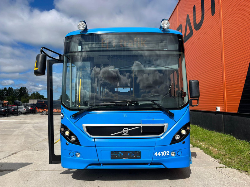 Volvo B7RLE 8900 46 SEATS / AC / - Linja-auto: kuva Volvo B7RLE 8900 46 SEATS / AC / - Linja-auto Volvo B7RLE 8900 46 SEATS / AC / - Linja-auto: kuva Volvo B7RLE 8900 46 SEATS / AC / - Linja-auto